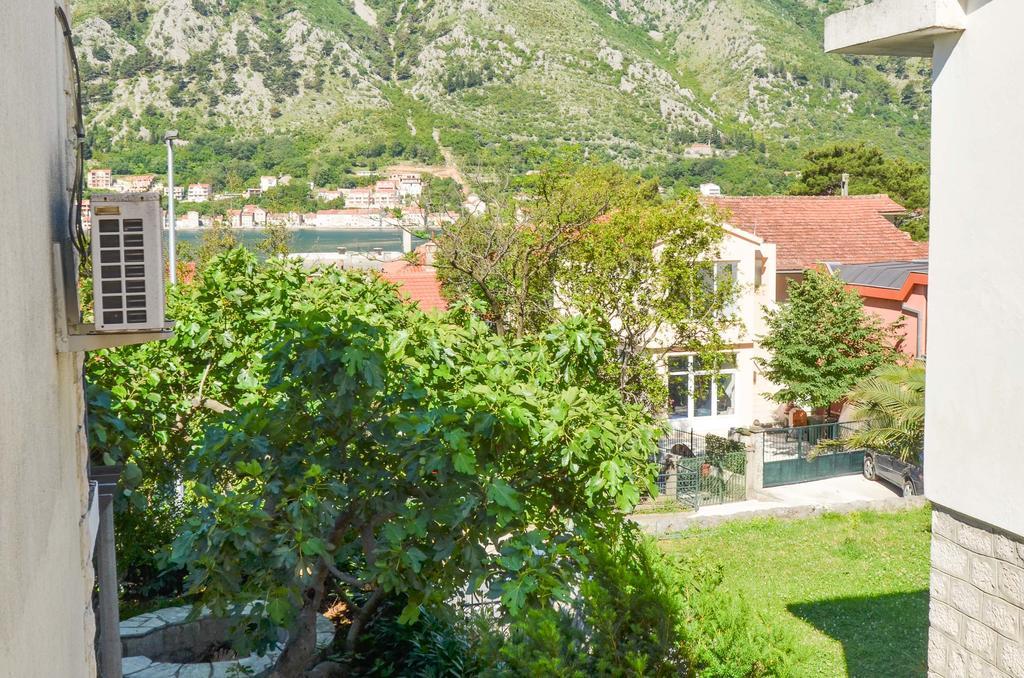 Apartments Ceklin Kotor Buitenkant foto