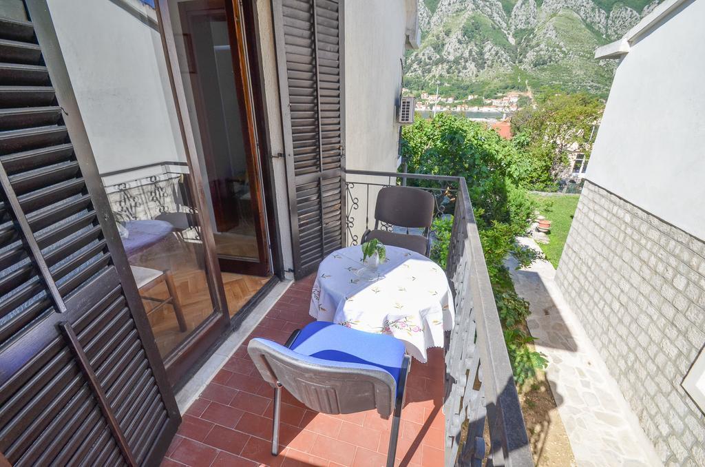 Apartments Ceklin Kotor Buitenkant foto