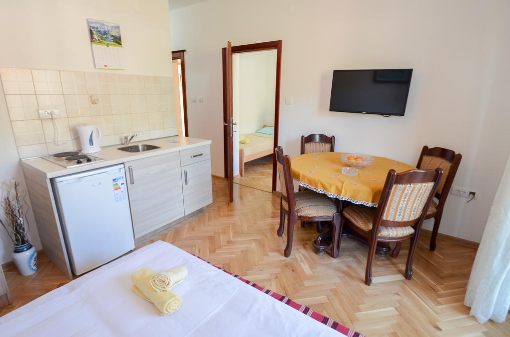 Apartments Ceklin Kotor Buitenkant foto