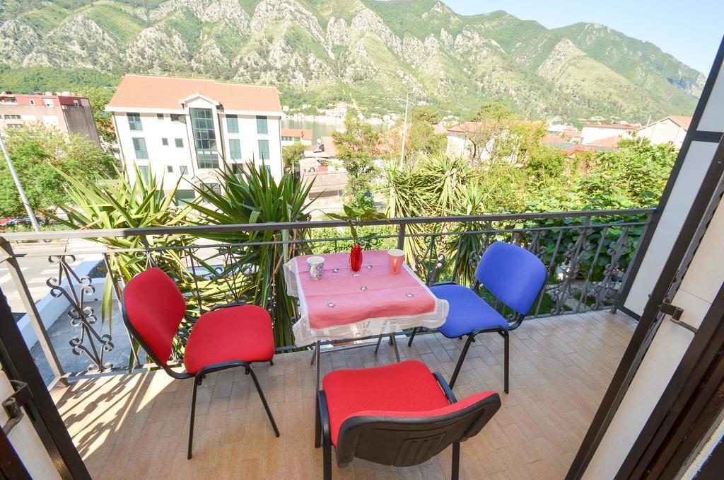 Apartments Ceklin Kotor Buitenkant foto