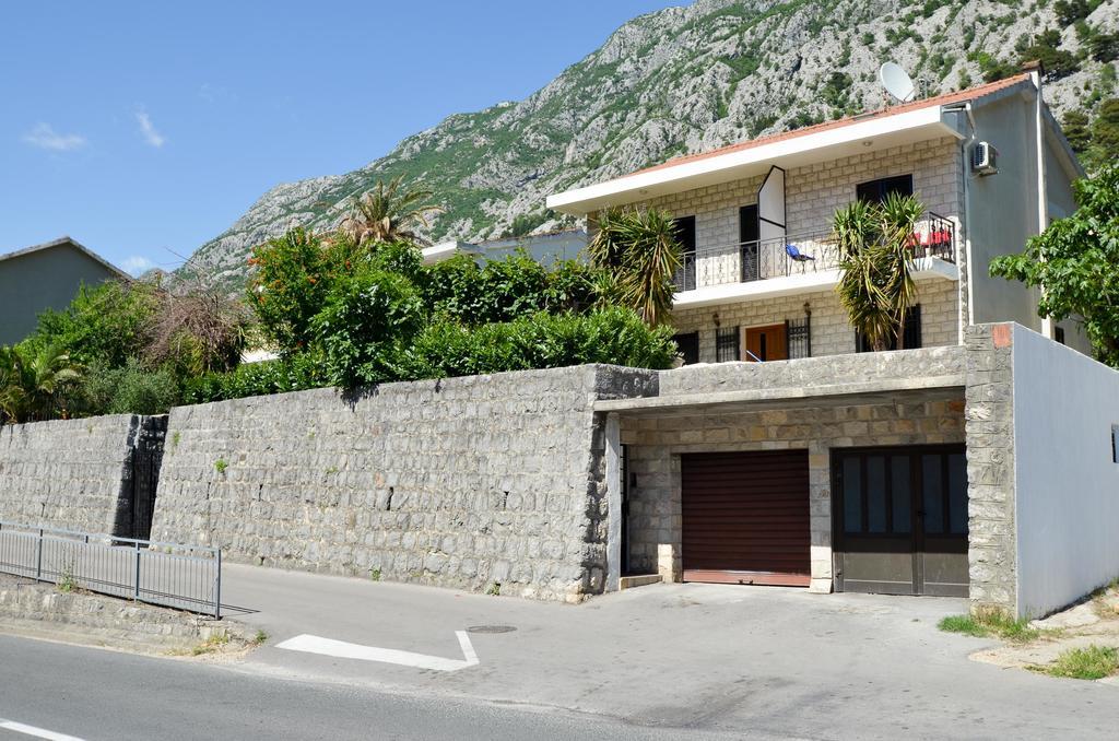 Apartments Ceklin Kotor Buitenkant foto